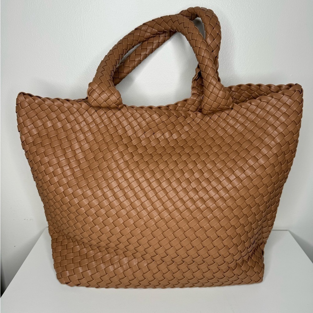 NWT Brown Woven Vegan Leather Basket Bag with Purse Insert
